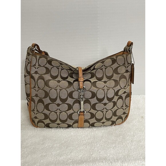 Vintage Y2K COACH 6091 Hampton Beige Signature Canvas Buckle Clip Shoulder Bag - Picture 1 of 9